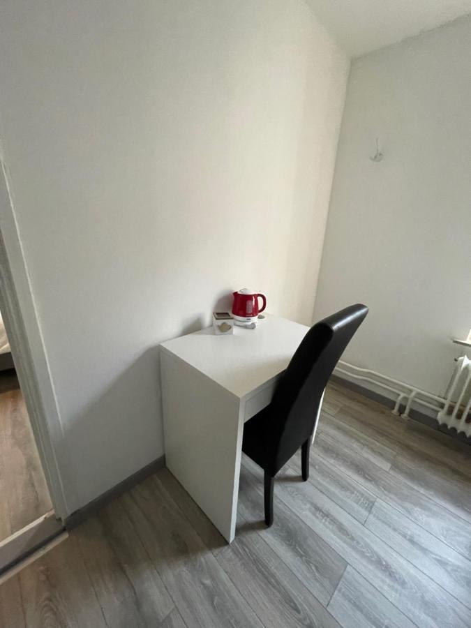 Hotel B&B Sint-Maria Next Door ファルケンブルフ エクステリア 写真
